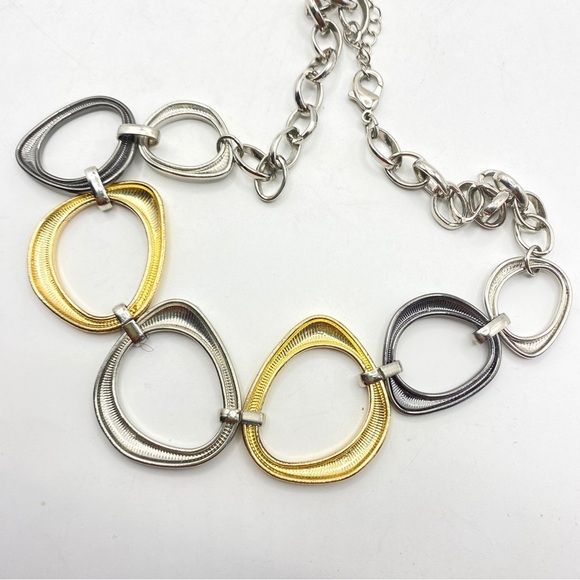 Mixed Metals Large Links Chain Necklace - Picture 3 of 6